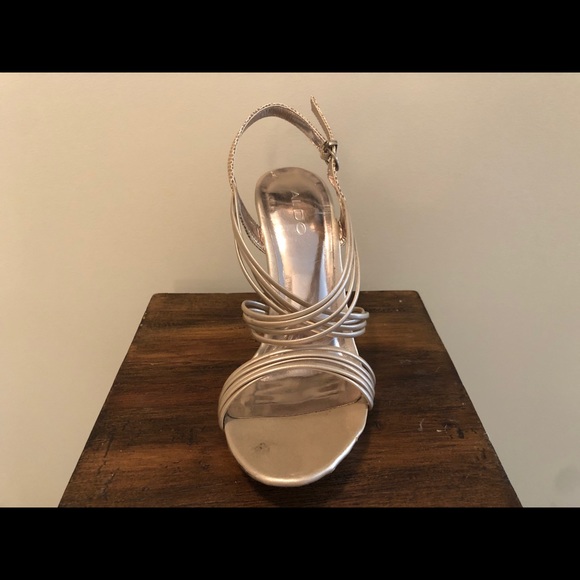 Aldo gold heeled sandals - Picture 2 of 5